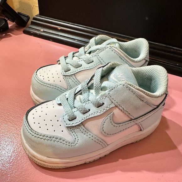 Nike Dunks Sneakers in White and Light Blue Toddler size - Picture 1 of 7
